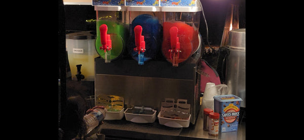 Frozen drink machine